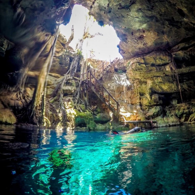 Luxury cenote travel near Merida