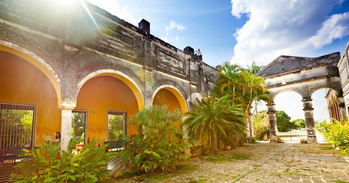 Merida Yucatan hacienda style stay